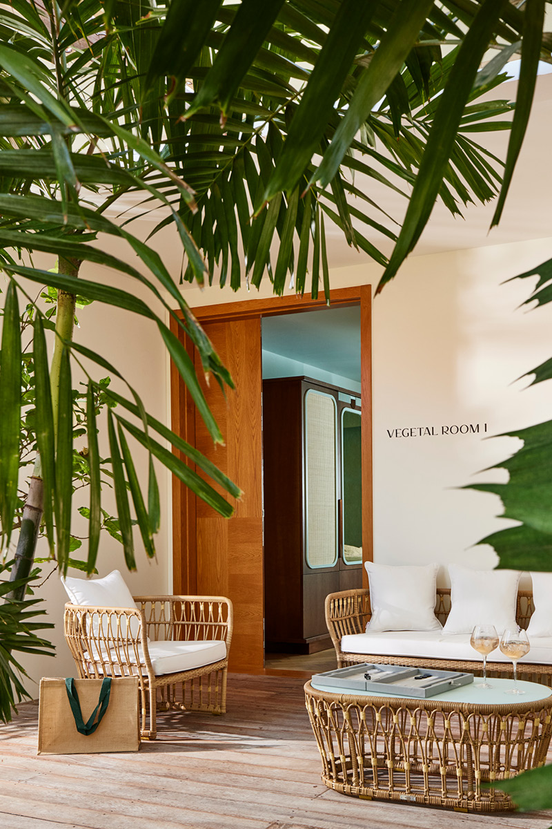 TROPICAL HÔTEL